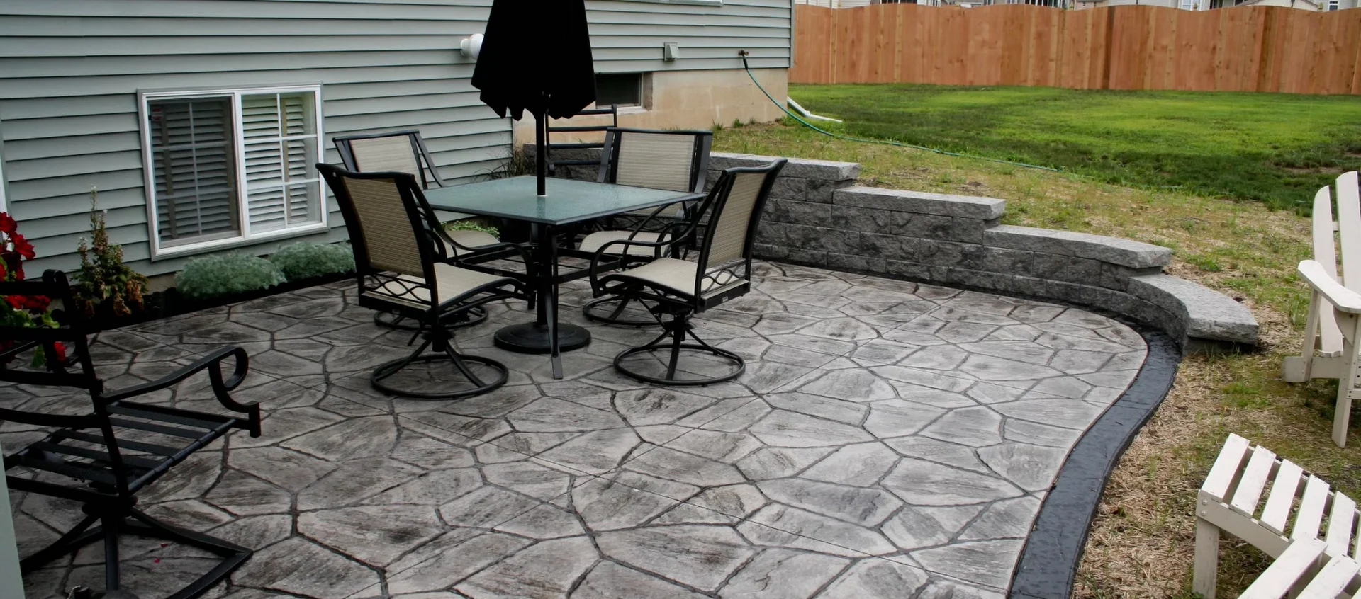 Expert concrete driveway and outdoor living specialist in Westlake Ohio - Tiny Construction LLC